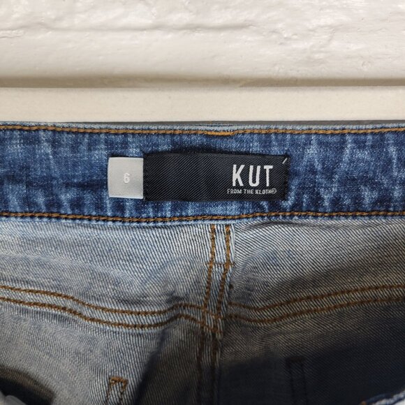Kut From The Kloth Women's Size 6 Jeans Catherine Boyfriend Distressed Raw Hem - Picture 4 of 6